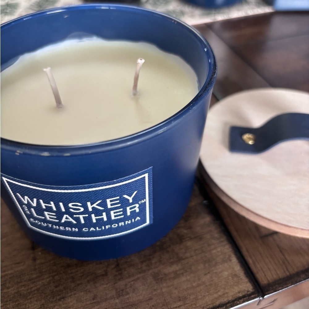 Whiskey & Leather Teakwood Candle